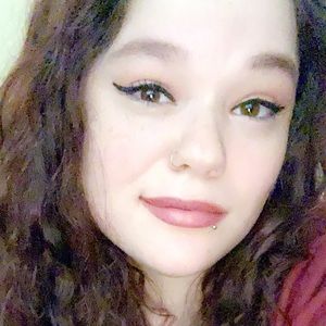 Meet your Posher, Kaylin